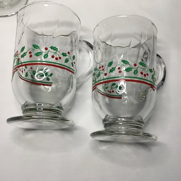 2 Long John Silver's Christmas Holly and Berries Expresso Drinking Glasses 80's - Picture 2 of 3